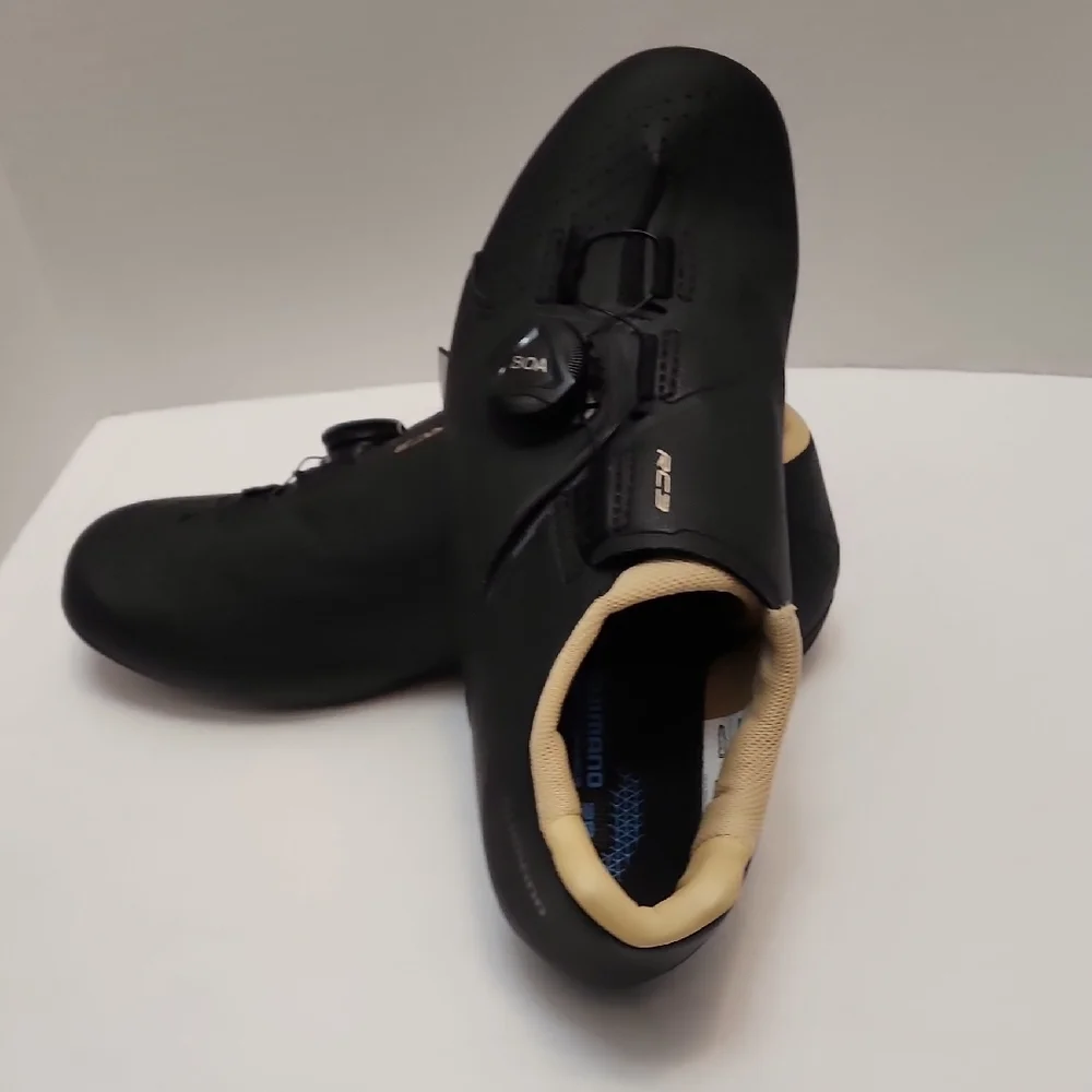 Shimano sleek cycling